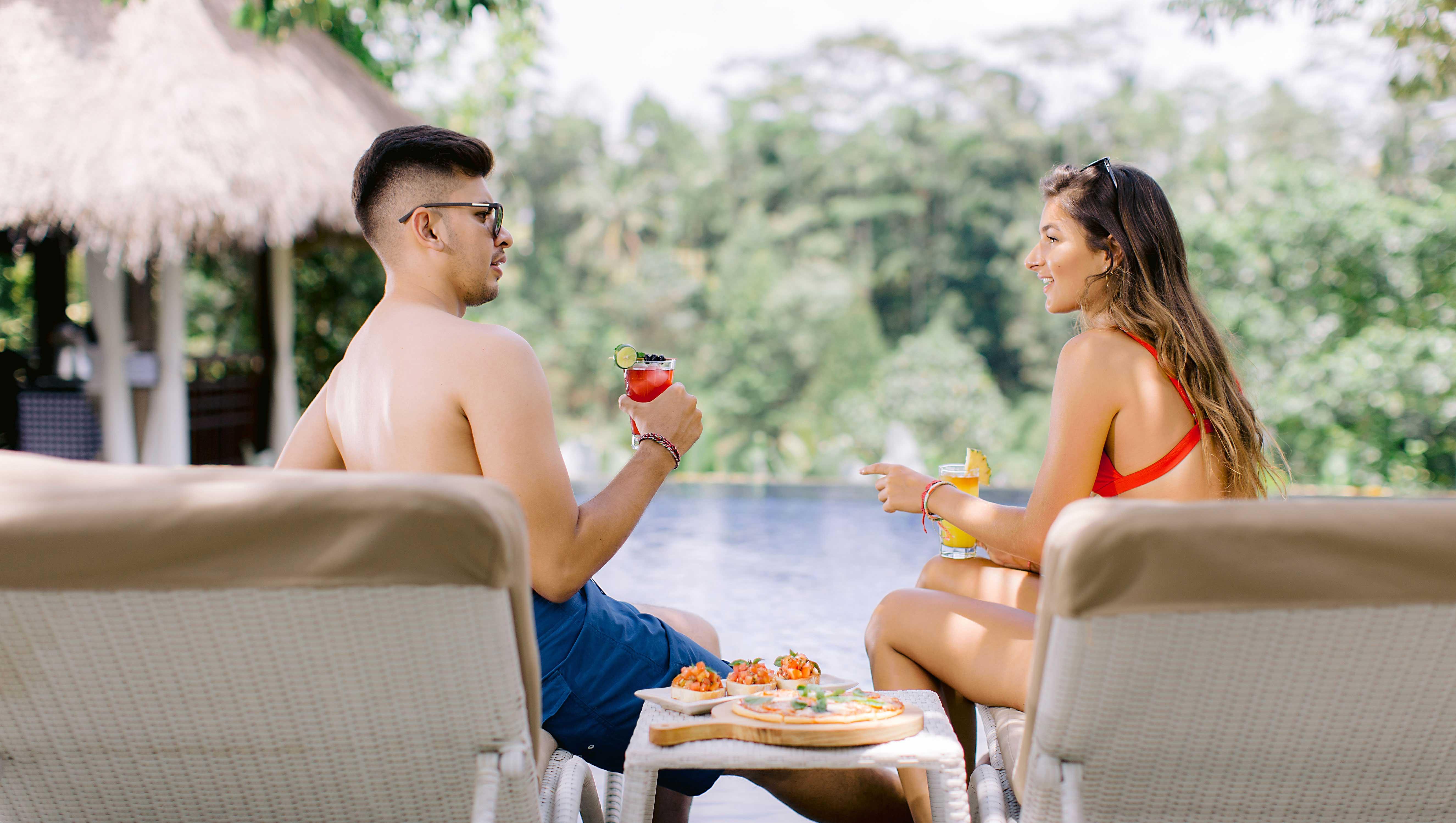 Tejaprana Resort & Spa Убуд Экстерьер фото A couple at a resort in Bali, Indonesia