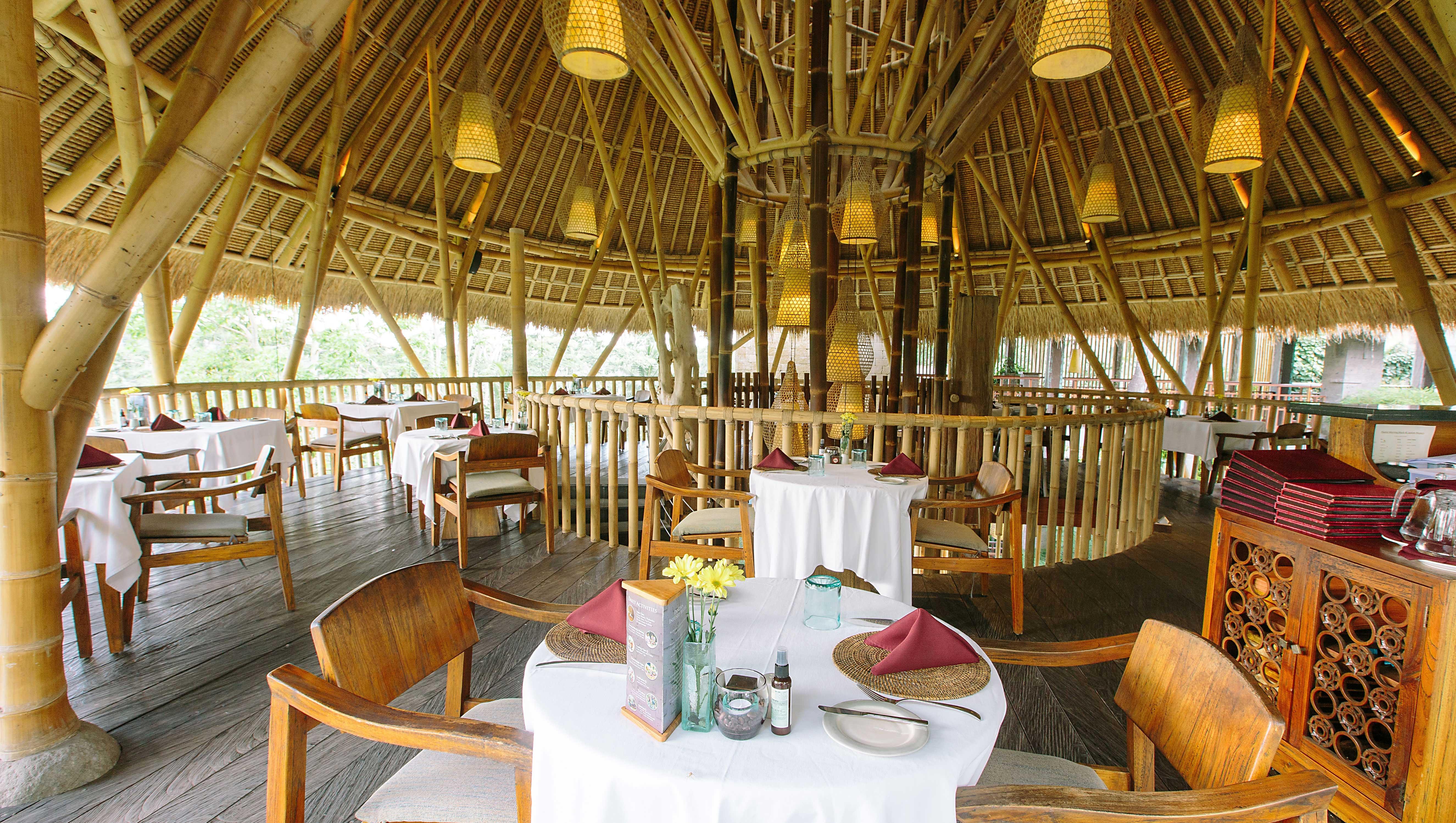 Tejaprana Resort & Spa Убуд Экстерьер фото The restaurant at the resort