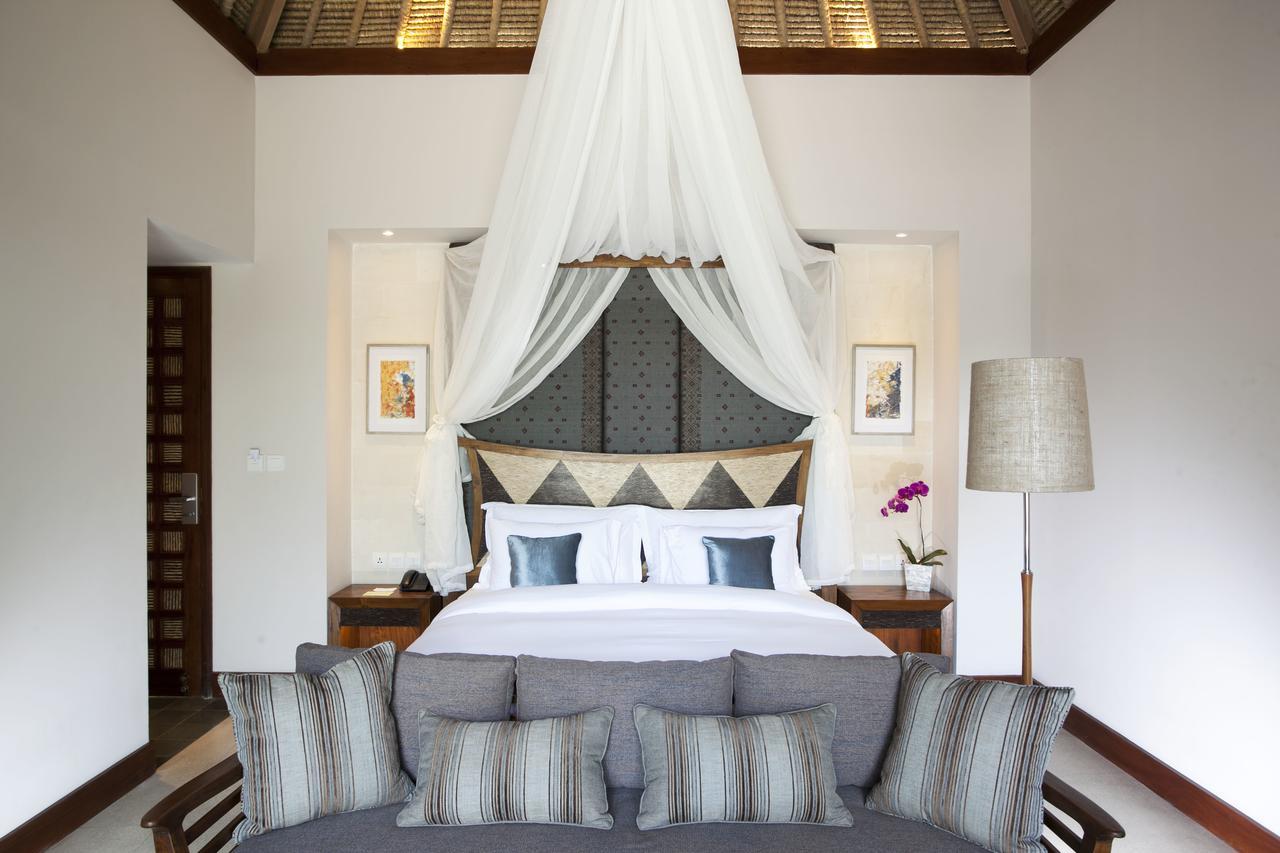 Tejaprana Resort & Spa Убуд Экстерьер фото A bedroom at the resort
